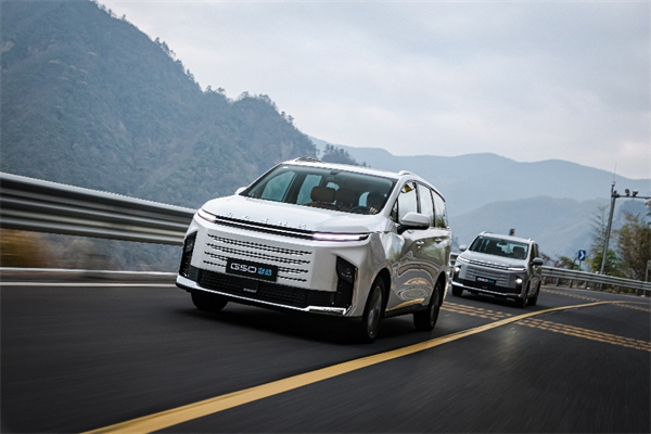 全球唯一10萬(wàn)級(jí)混動(dòng)MPV——上汽大通 G50 混動(dòng)上市，售價(jià)13.98萬(wàn)起